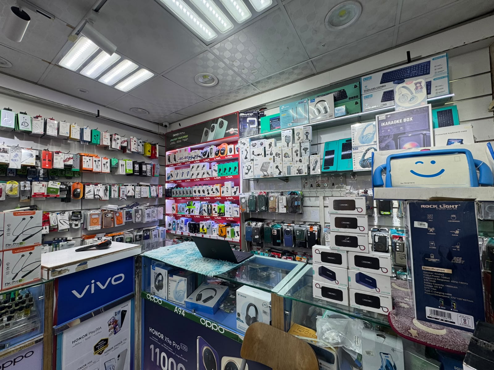 Mobile phone accessories, chargers, and covers at Taher Mobile